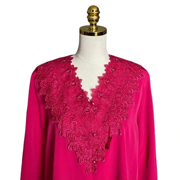K C STUDIO | Vintage Magenta Lace Embroidered Satin Button Down Blouse Size 16W - Picture 5 of 9